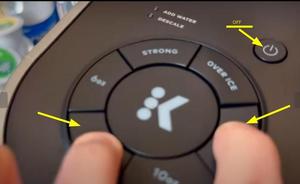 Appuyez 8 and 12 à la foi, avec l'appareil branché mais éteinte.